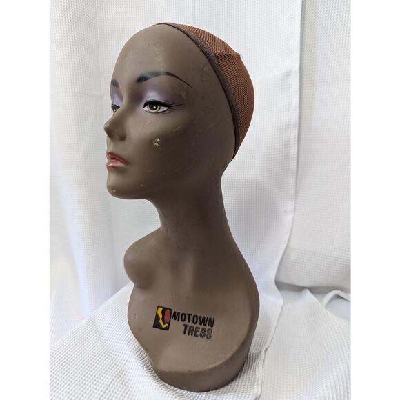 MOTOWN TRESS! VINTAGE WIG DISPLAY, HEAD & NECK, LOGO FRONT, WIG CAP, EXCELLENT! - Picture 4 of 10